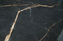 Woood Vida Couchtisch mit Porzellan Platte Schwarz ø 80 cm